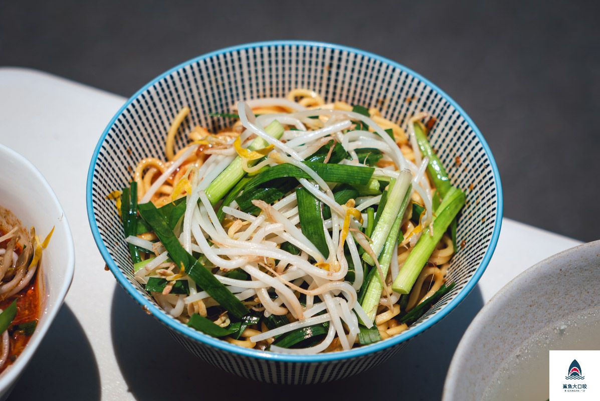 簡單拌菜單,苗栗簡單拌,苗栗簡單拌麵店,簡單拌麵店,簡單拌 @鯊魚大口咬