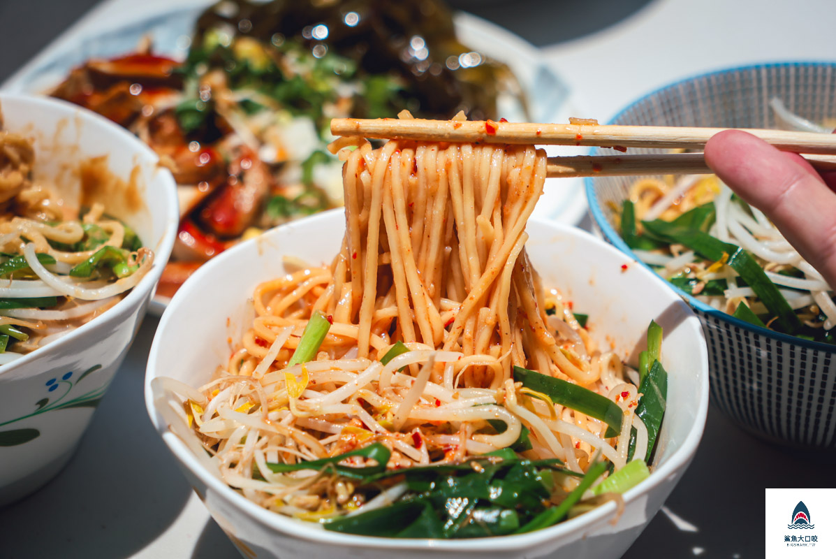 簡單拌菜單,苗栗簡單拌,苗栗簡單拌麵店,簡單拌麵店,簡單拌 @鯊魚大口咬