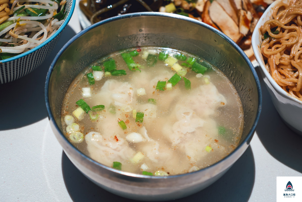 簡單拌菜單,苗栗簡單拌,苗栗簡單拌麵店,簡單拌麵店,簡單拌 @鯊魚大口咬
