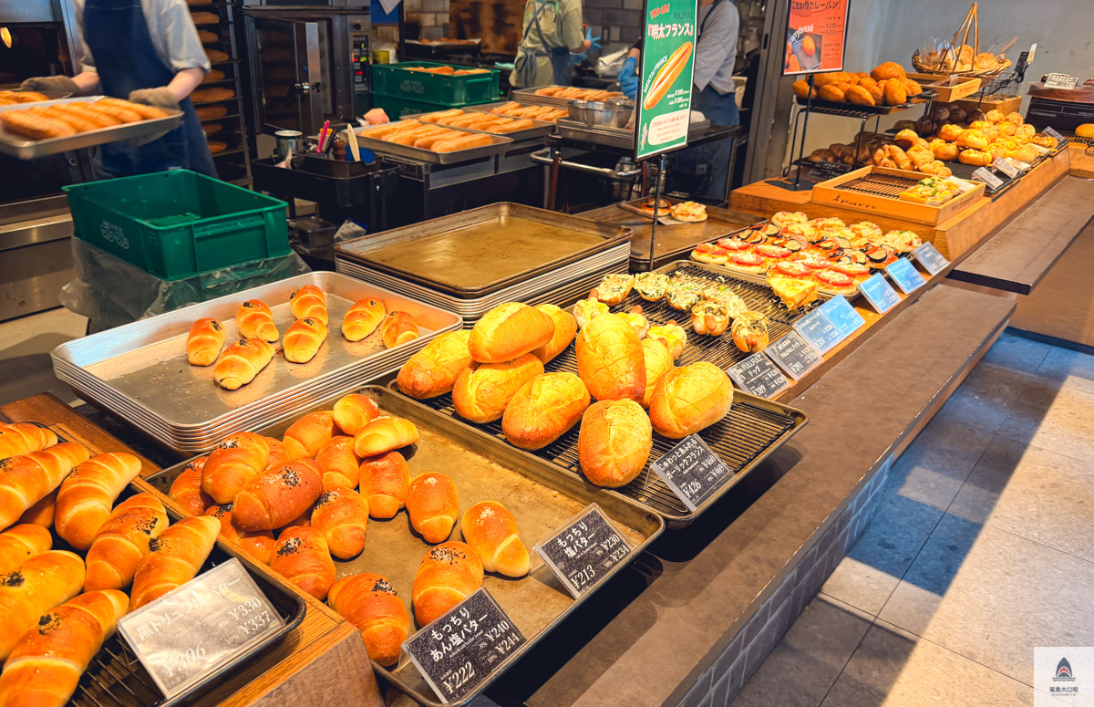 福岡美食,福岡必吃,福岡明太子麵包,The Full Full Hakata @鯊魚大口咬